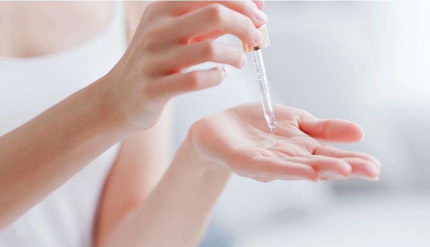 Masih Belum Tahu Apa Perbedaan Toner dan Essence? Yuk, Cari Tahu di Sini